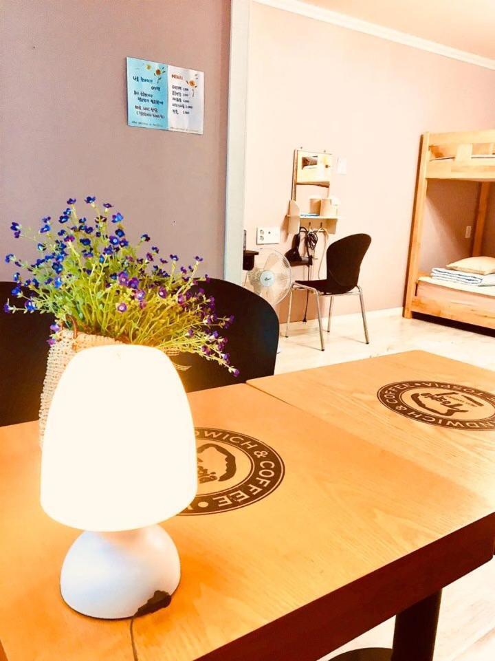 Hago Guest House Tongyeong Bagian luar foto